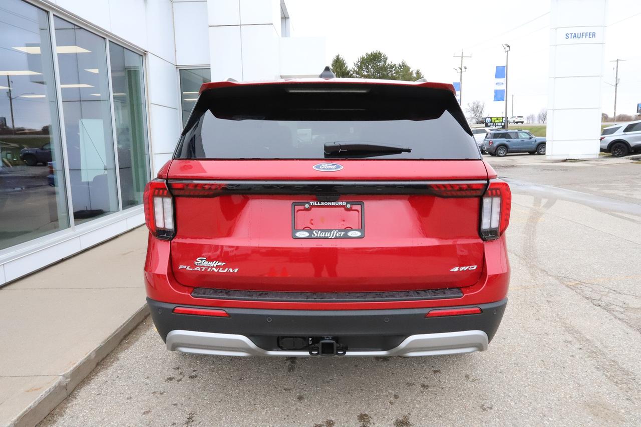 2026 Ford Explorer Platinum 4WD Photo4