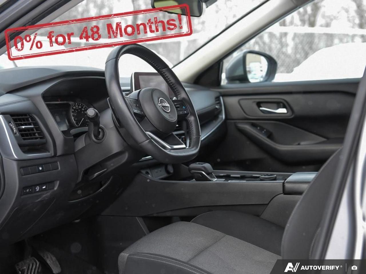 2024 Nissan Rogue SV MOONROOF Photo