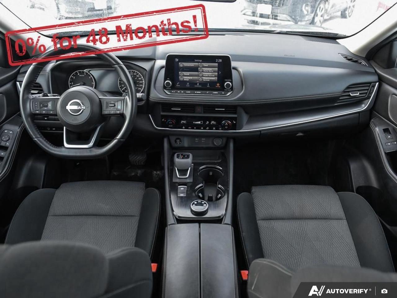 2024 Nissan Rogue SV MOONROOF Photo