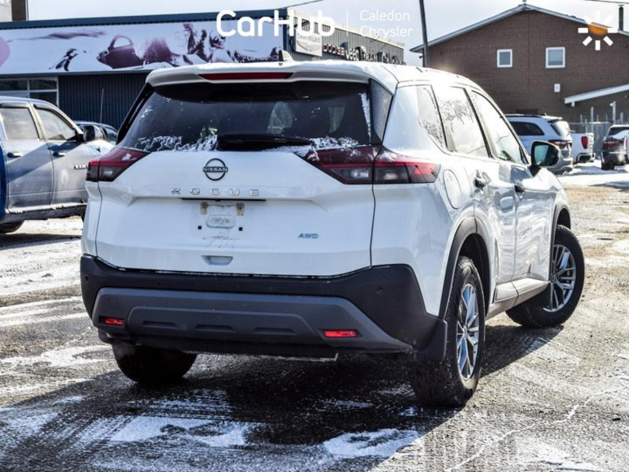 2023 Nissan Rogue S AWD Blind Spot Heated Front Seats Apple Car play 17"Alloy Photo