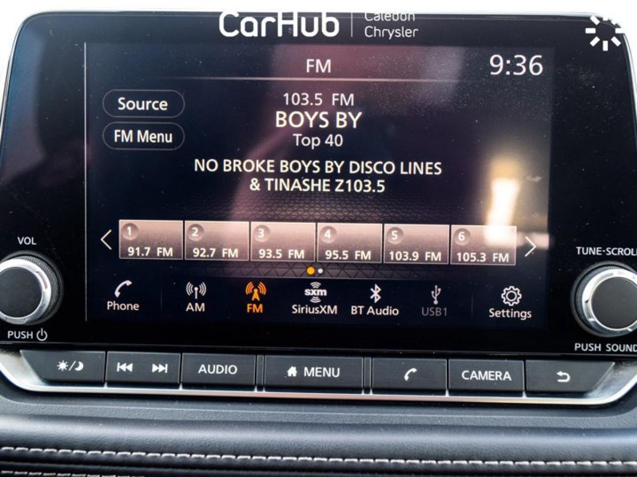 2023 Nissan Rogue S AWD Blind Spot Heated Front Seats Apple Car play 17"Alloy Photo