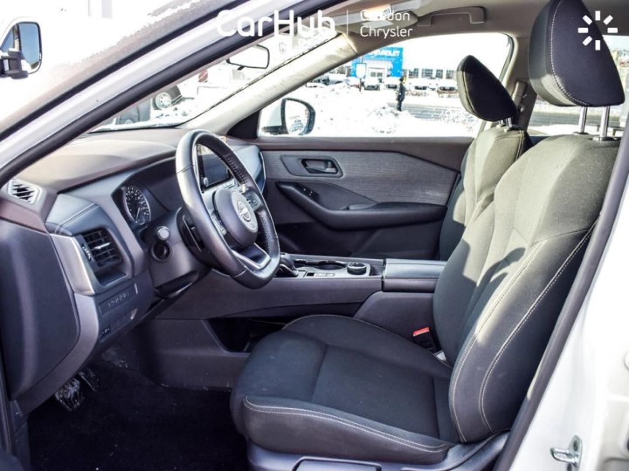 2023 Nissan Rogue S AWD Blind Spot Heated Front Seats Apple Car play 17"Alloy Photo