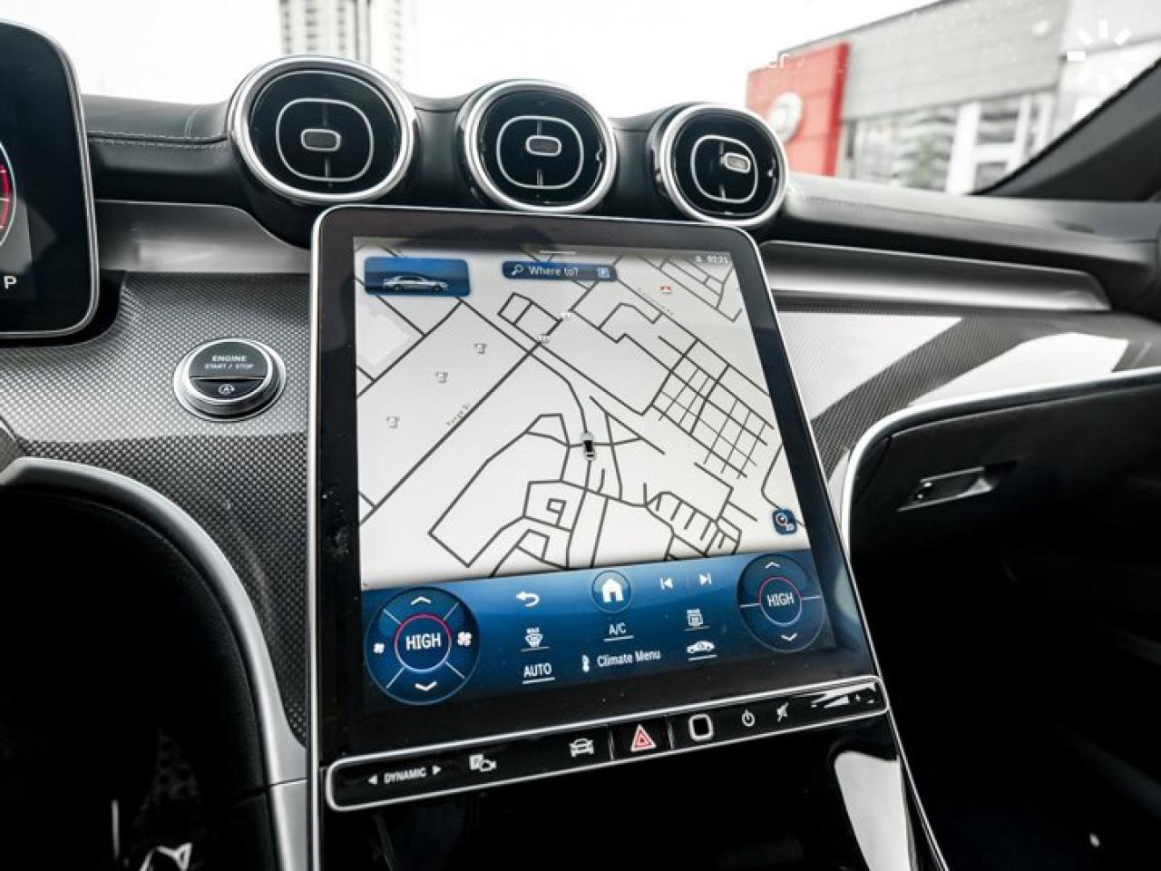 2024 Mercedes-Benz C-Class C 300 AMG Package Panoroof Navi 360 Cam Blind Spot Assist Photo