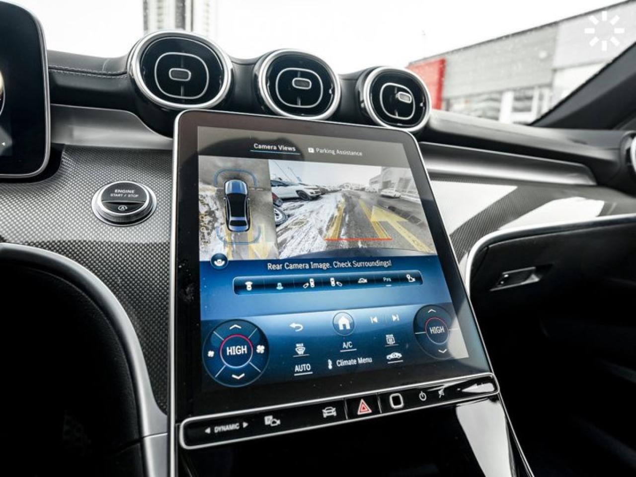 2024 Mercedes-Benz C-Class C 300 AMG Package Panoroof Navi 360 Cam Blind Spot Assist Photo