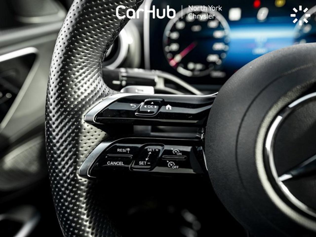 2024 Mercedes-Benz C-Class C 300 AMG Package Panoroof Navi 360 Cam Blind Spot Assist Photo