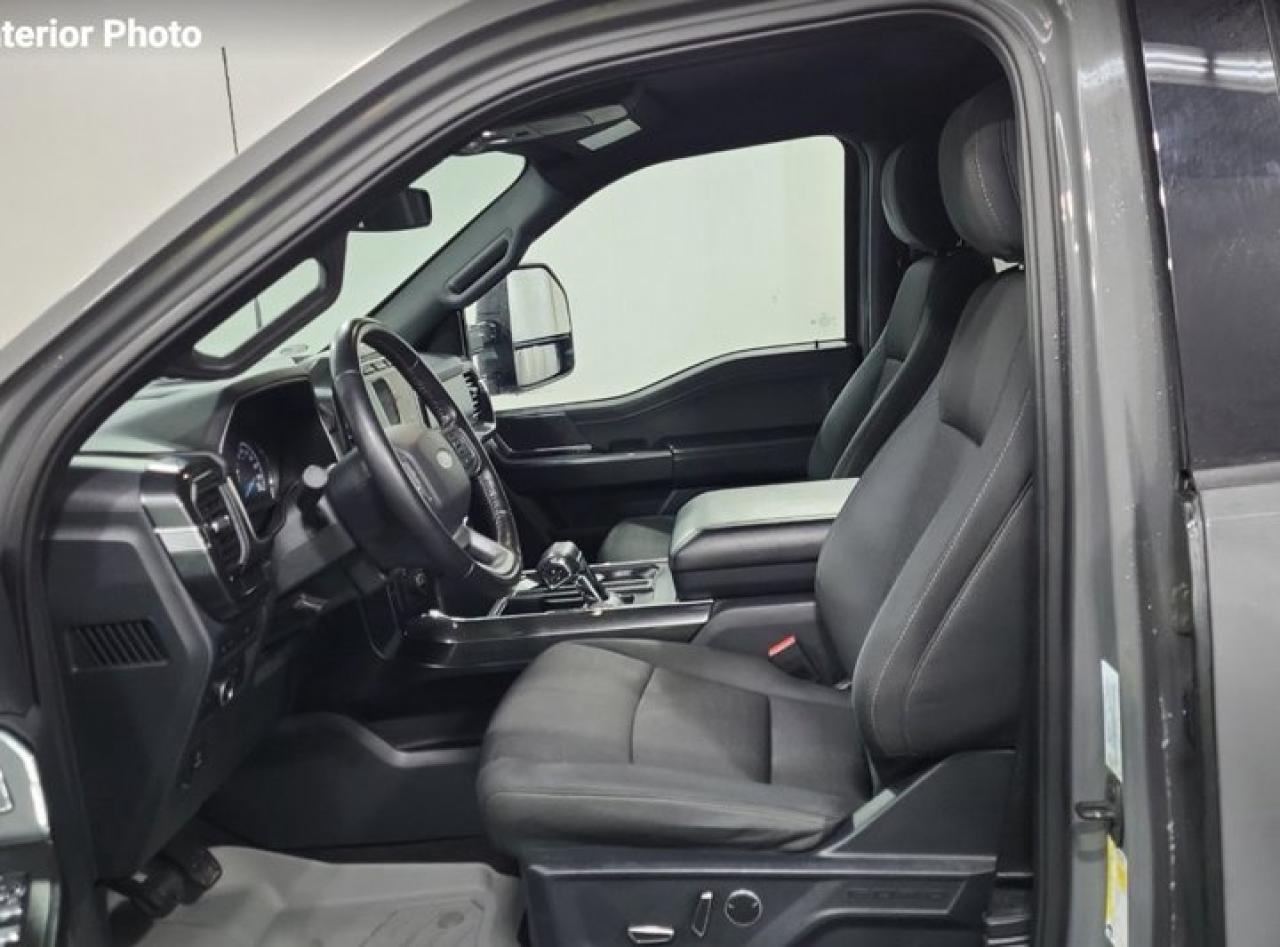 2021 Ford F-150 XLT Crew 4X4 | 3.5L | 302A | FX4 | Sport | Heated Bucket Seats | Tow Pkg | Tailgate Step | and More! Photo