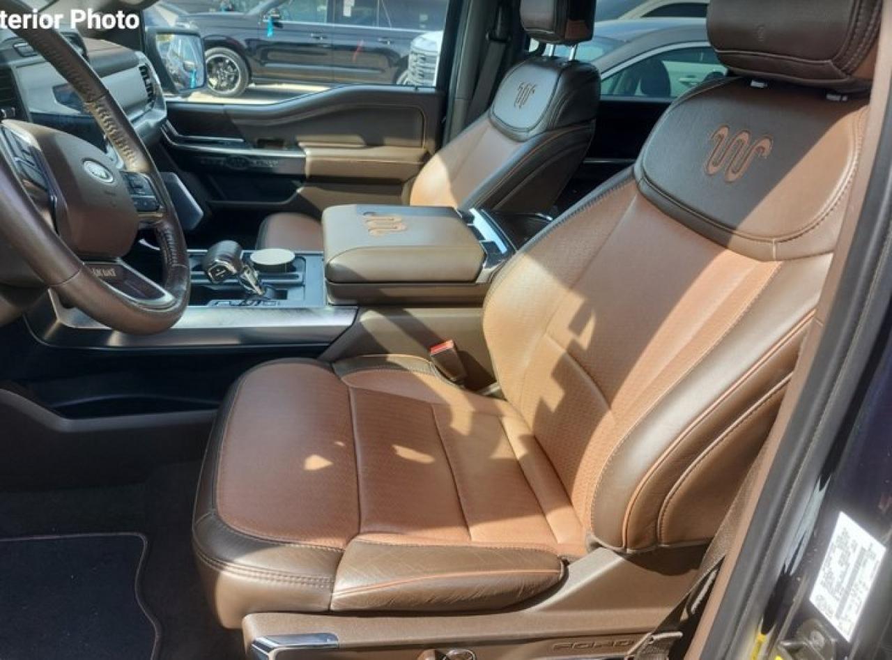 2022 Ford F-150 King Ranch 4X4 | 3.5L Hybrid | Max Tow Pkg | 360 Camera | Leather | Sunroof | Power Boards & More ! Photo2