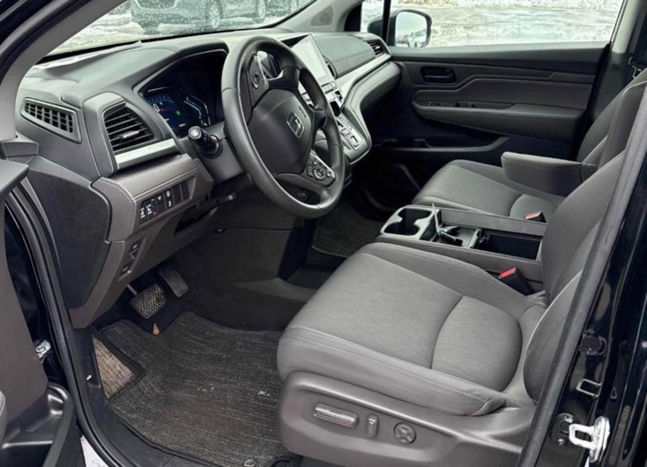 2022 Honda Odyssey EX-RES | DVD | Adaptive Cruise | Heated Seats | Power Seat | CarPlay + Android | and More ! Photo