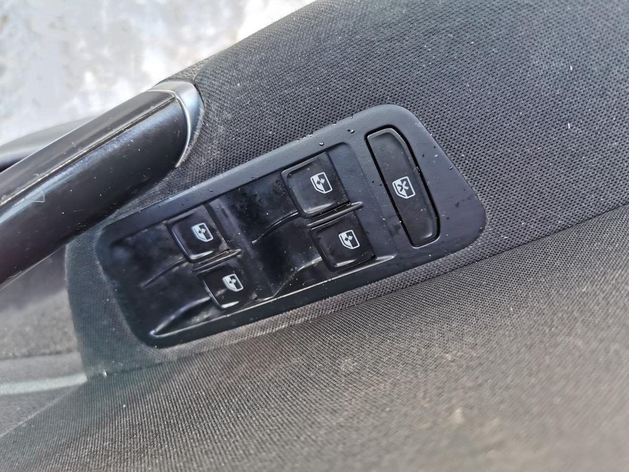 2016 Volkswagen Golf COMFORTLINE Photo