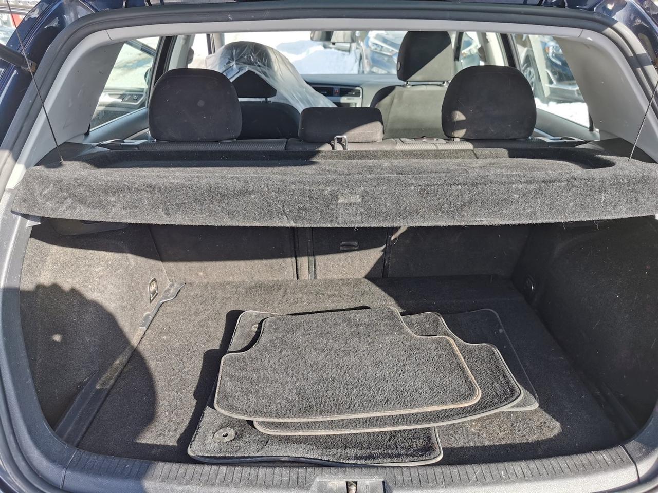 2016 Volkswagen Golf COMFORTLINE Photo