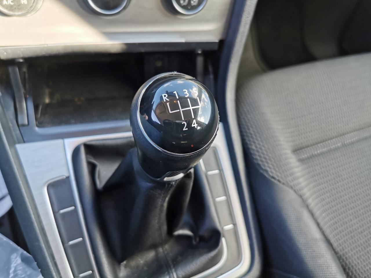 2016 Volkswagen Golf COMFORTLINE Photo