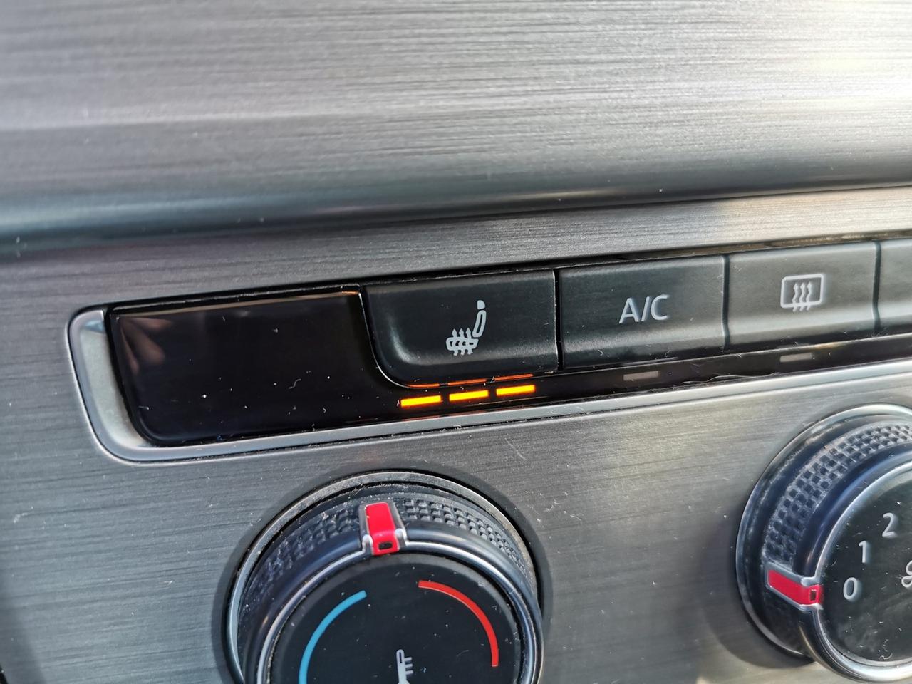 2016 Volkswagen Golf COMFORTLINE Photo