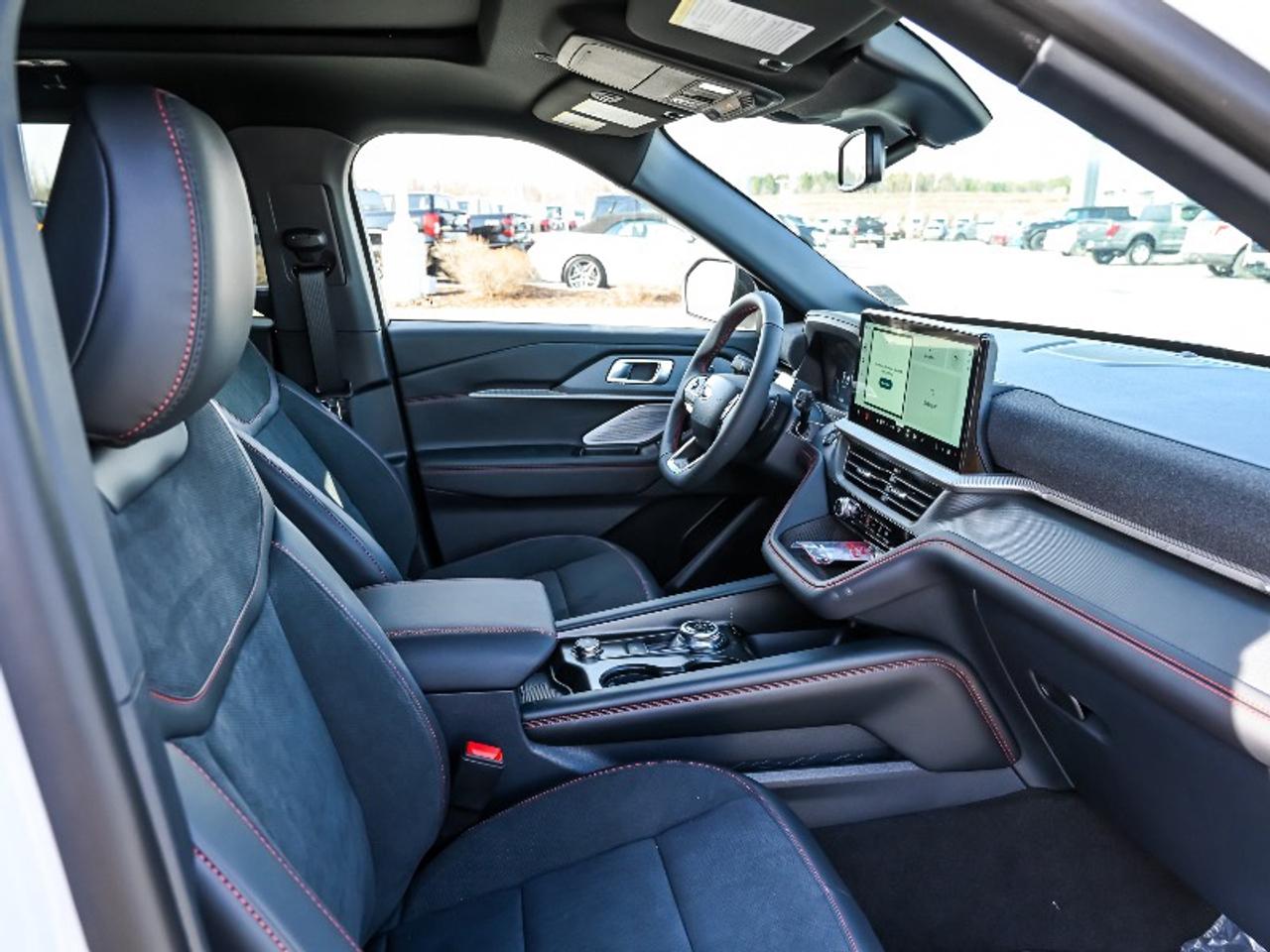 2026 Ford Explorer ST Photo