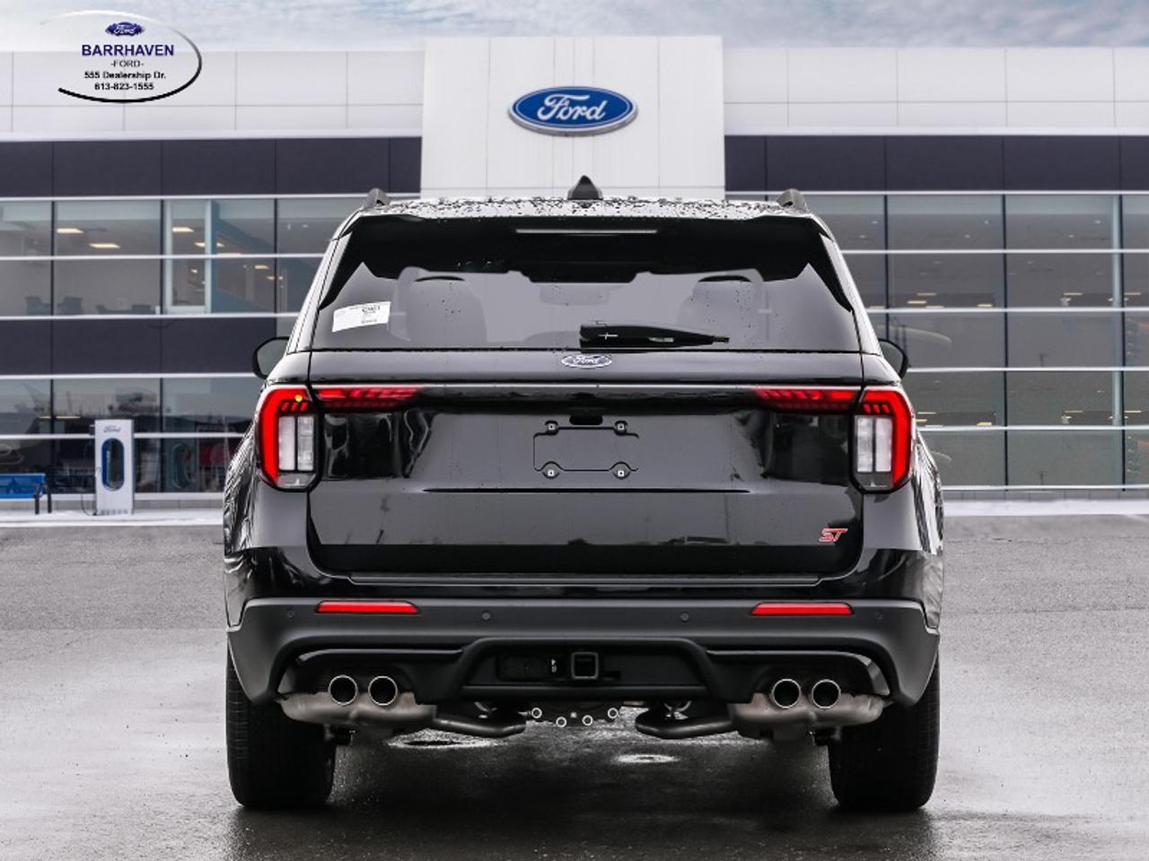 2026 Ford Explorer ST Photo3