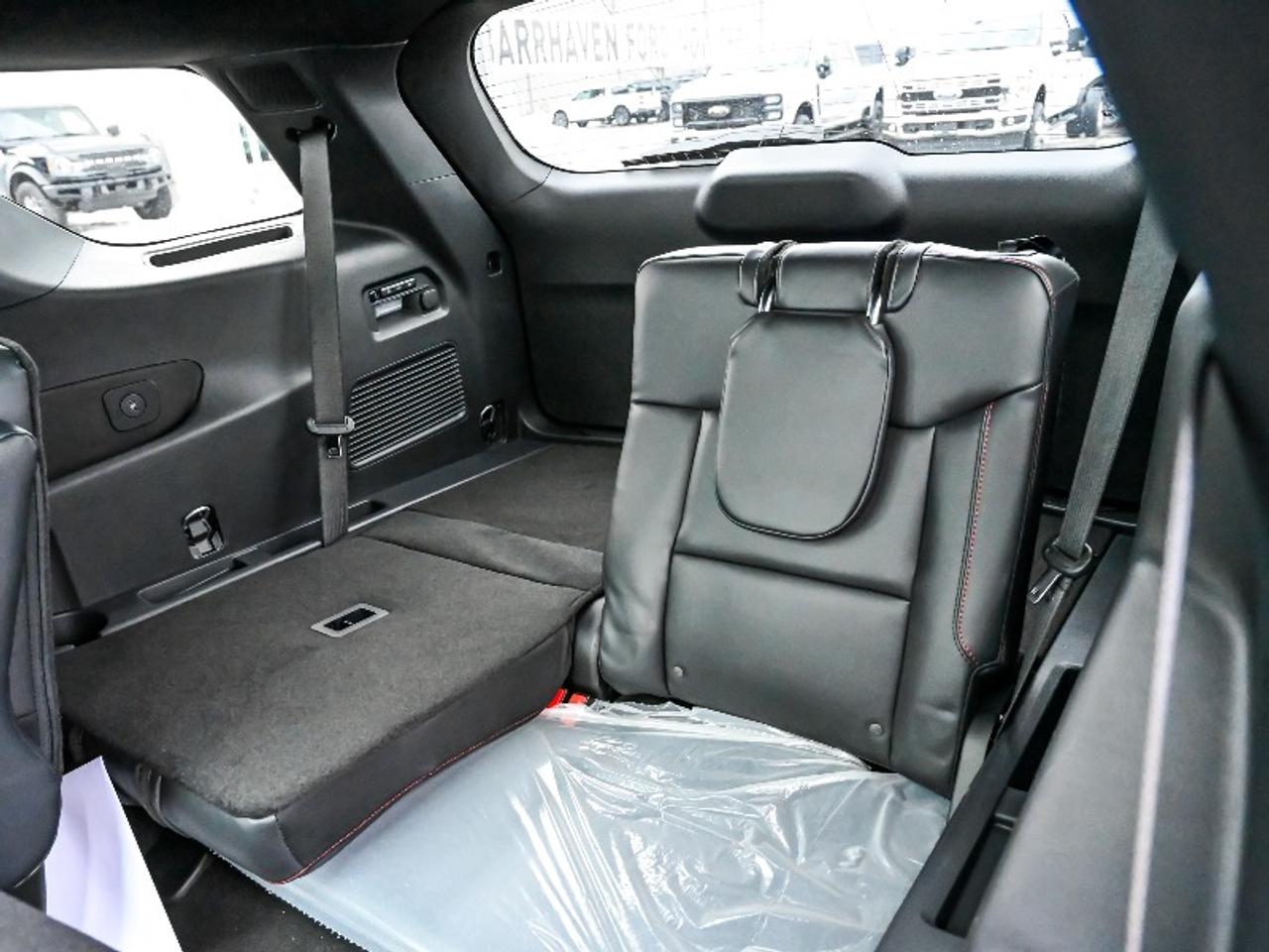 2026 Ford Explorer ST Photo