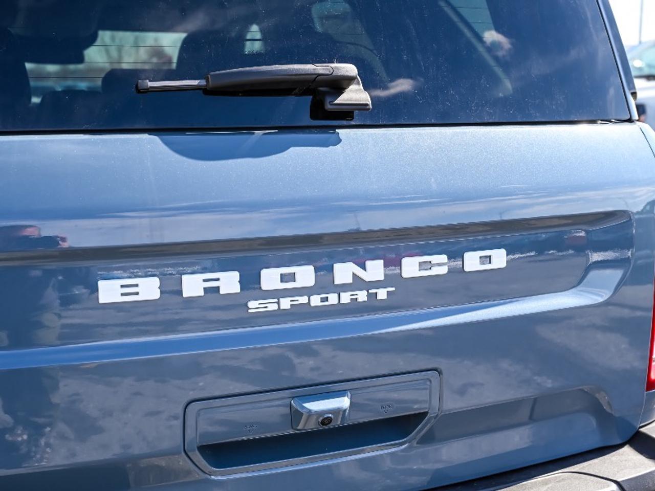 2026 Ford Bronco Sport Outer Banks Photo4