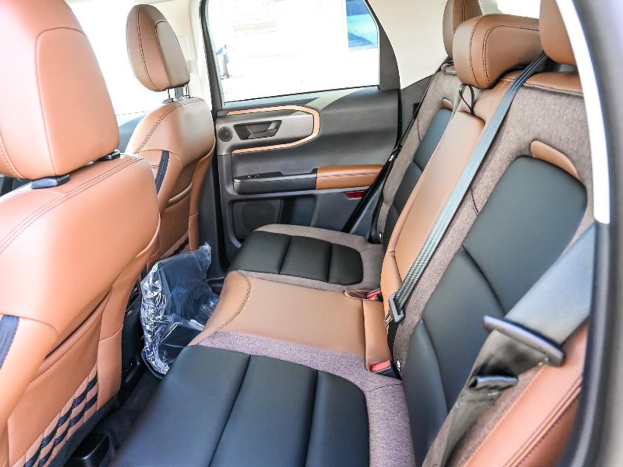 2026 Ford Bronco Sport Outer Banks Photo