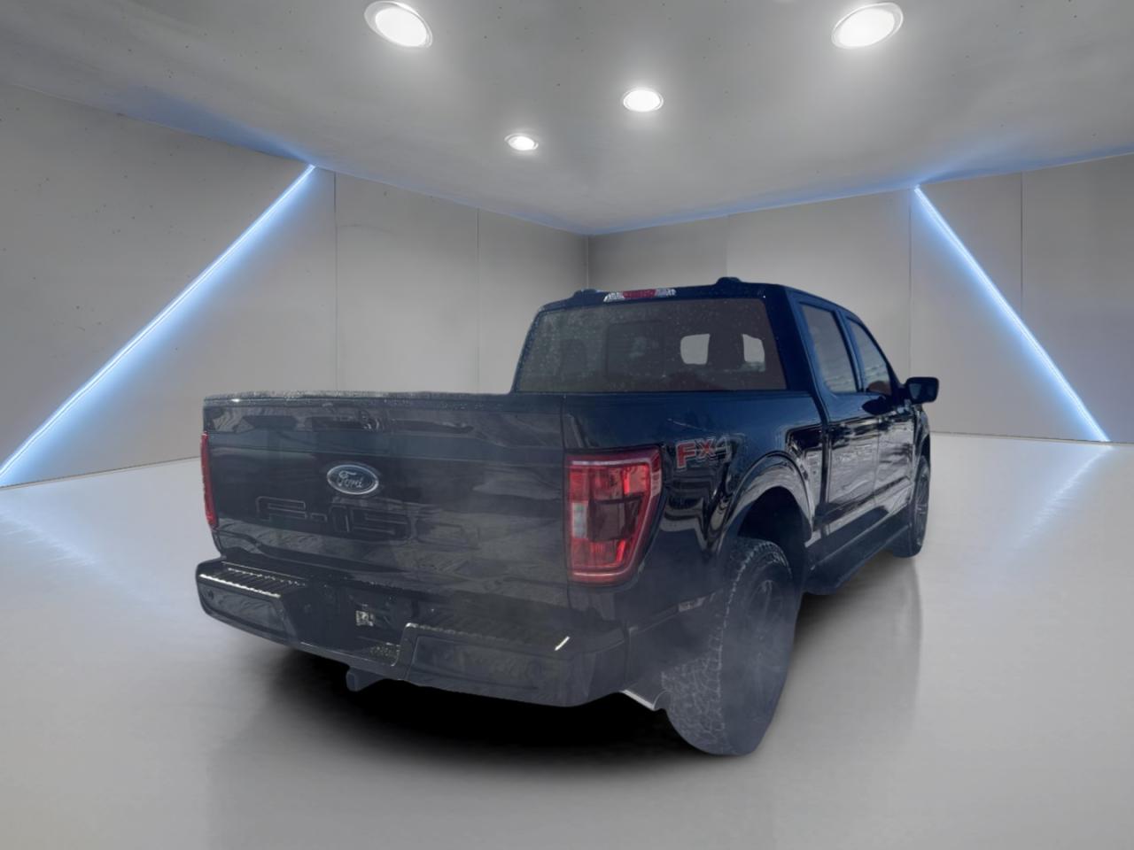 2021 Ford F-150 XLT Photo2
