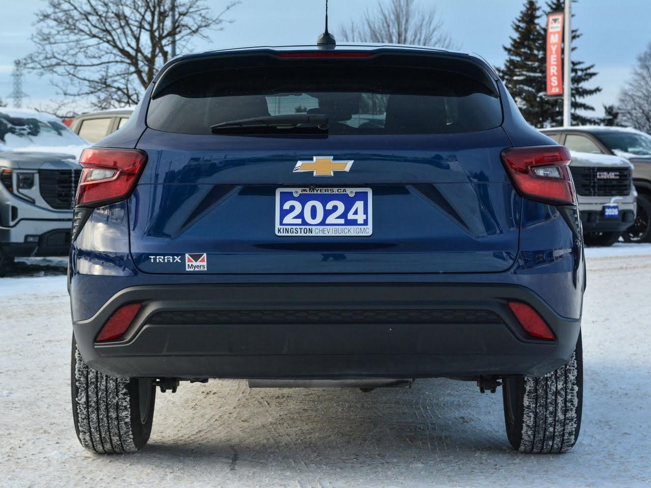 2024 Chevrolet Trax LS Photo3