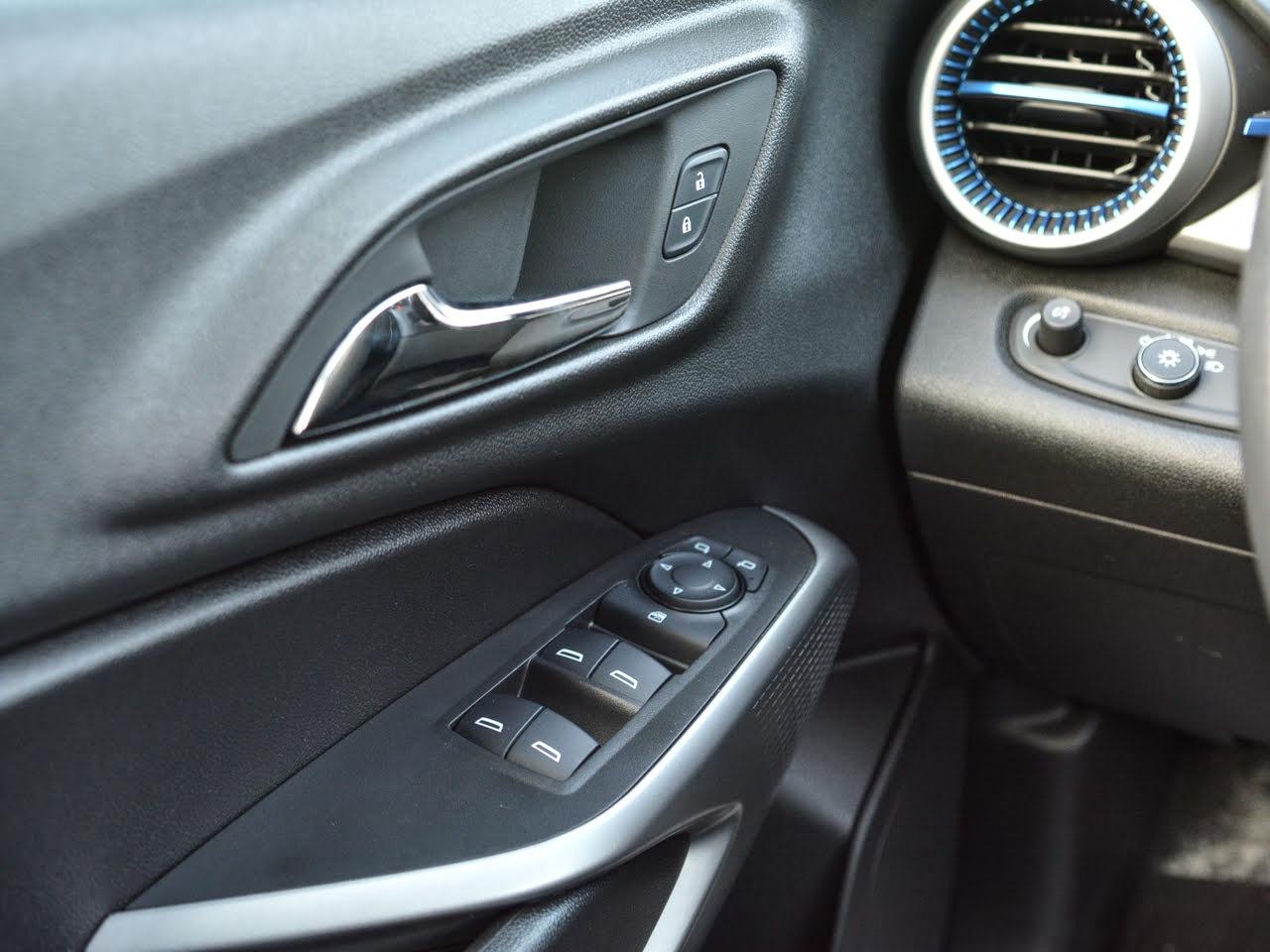 2024 Chevrolet Trax LS Photo