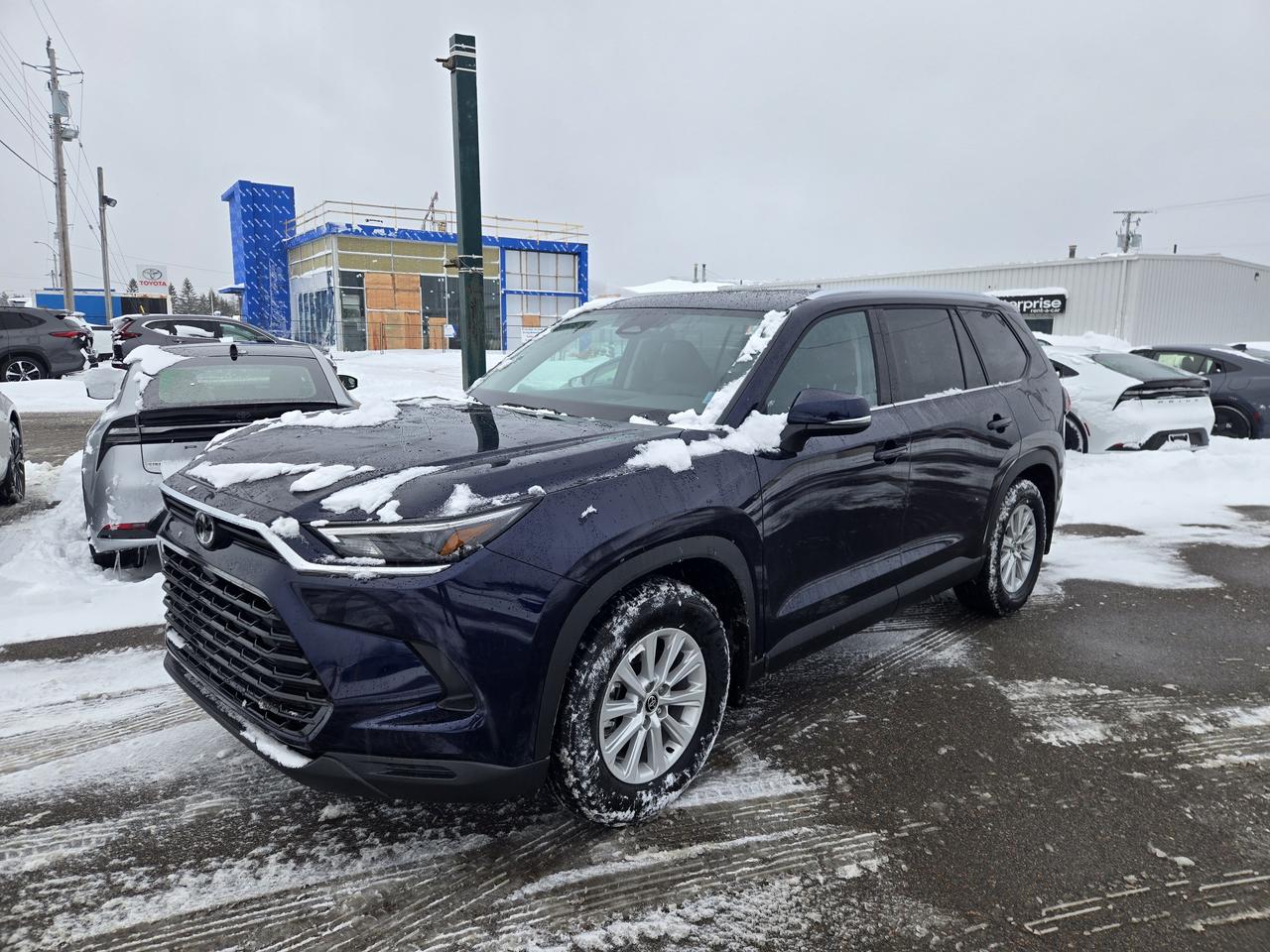 2026 Toyota Grand Highlander XLE Photo0