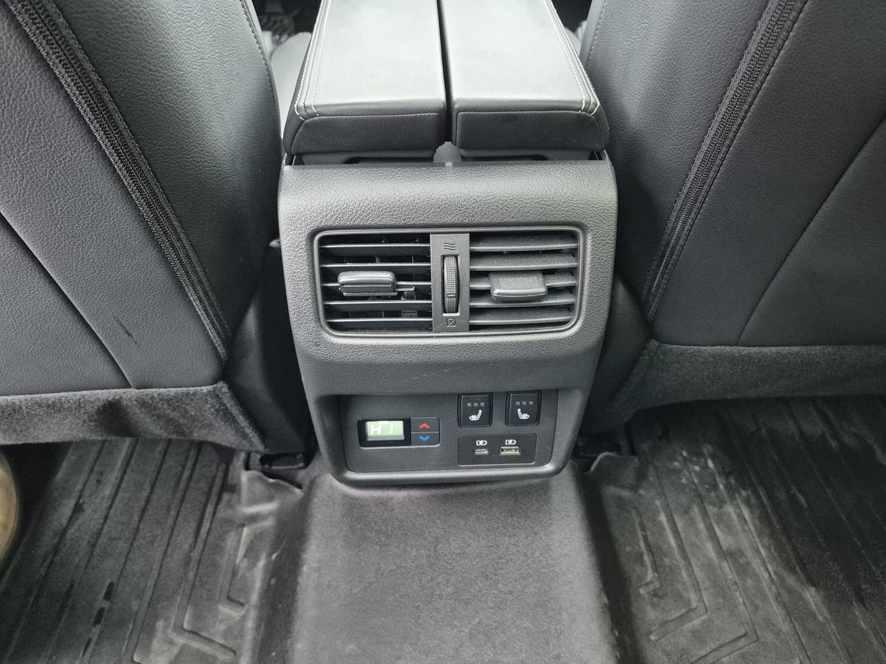 2023 Nissan Rogue SL AWD LEATHER, NAVIGATION, PANORAMIC MOONROOF Photo