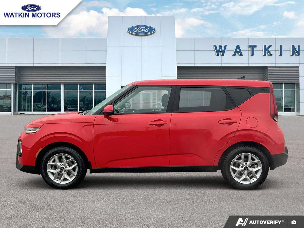 2022 Kia Soul EX Photo1