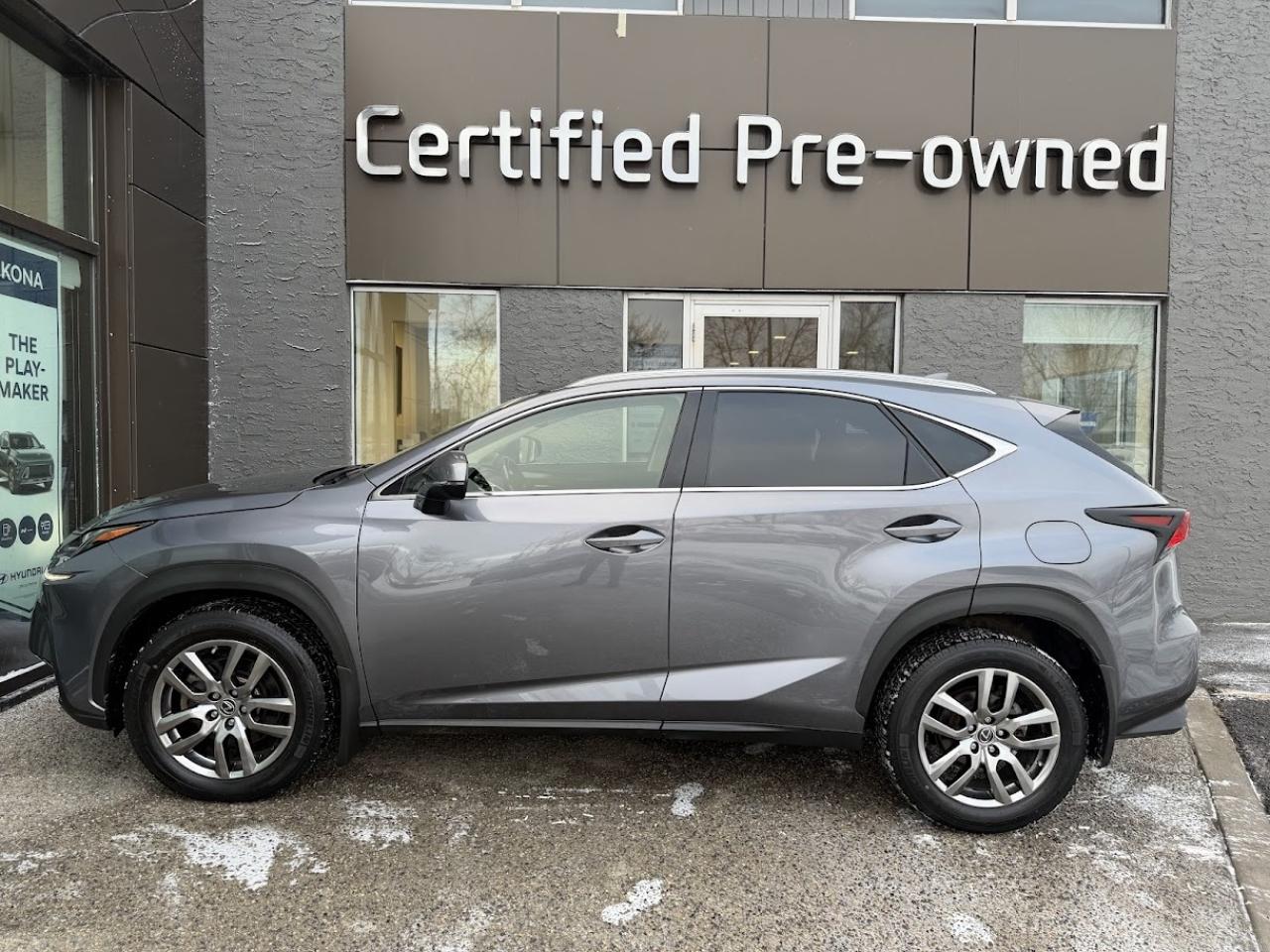 Used 2019 Lexus NX 300 w/ AWD / LEATHER / SUNROOF for sale in Calgary, AB