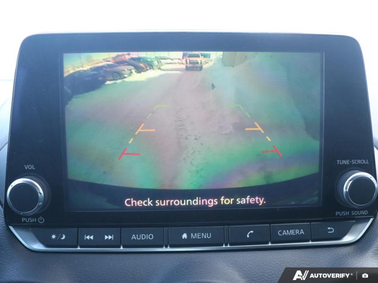 2021 Nissan Sentra SR Photo