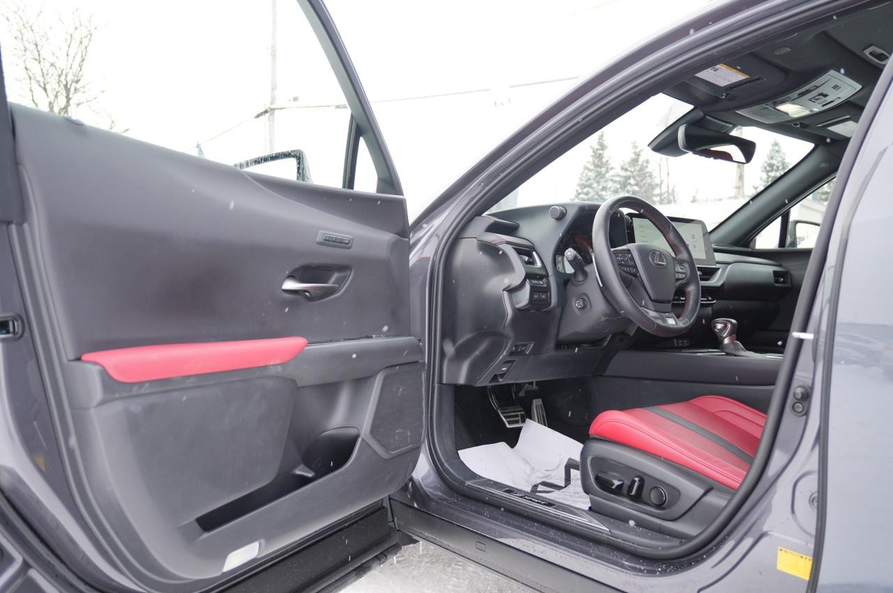 2023 Lexus UX CVT Photo