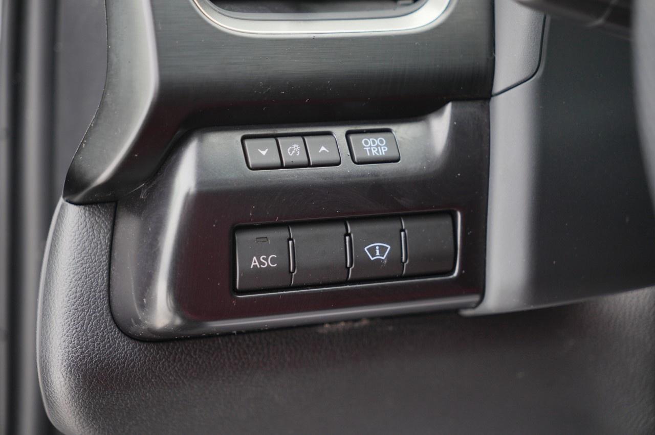 2023 Lexus UX CVT Photo