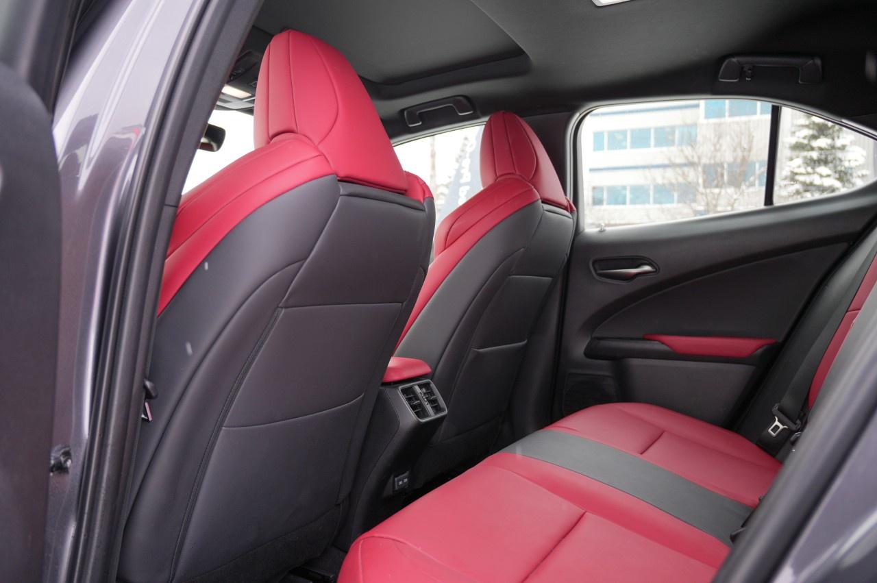 2023 Lexus UX CVT Photo