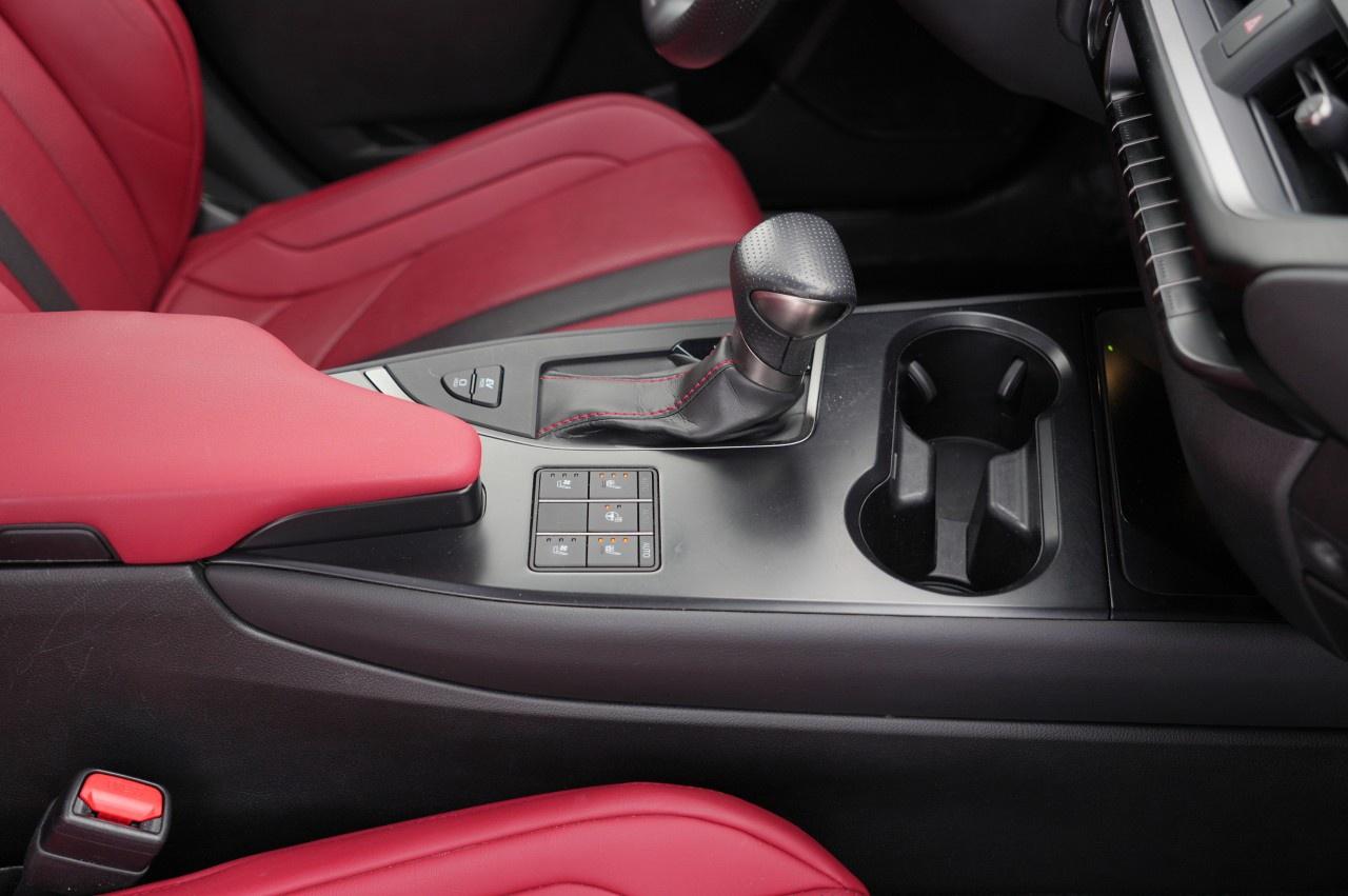 2023 Lexus UX CVT Photo