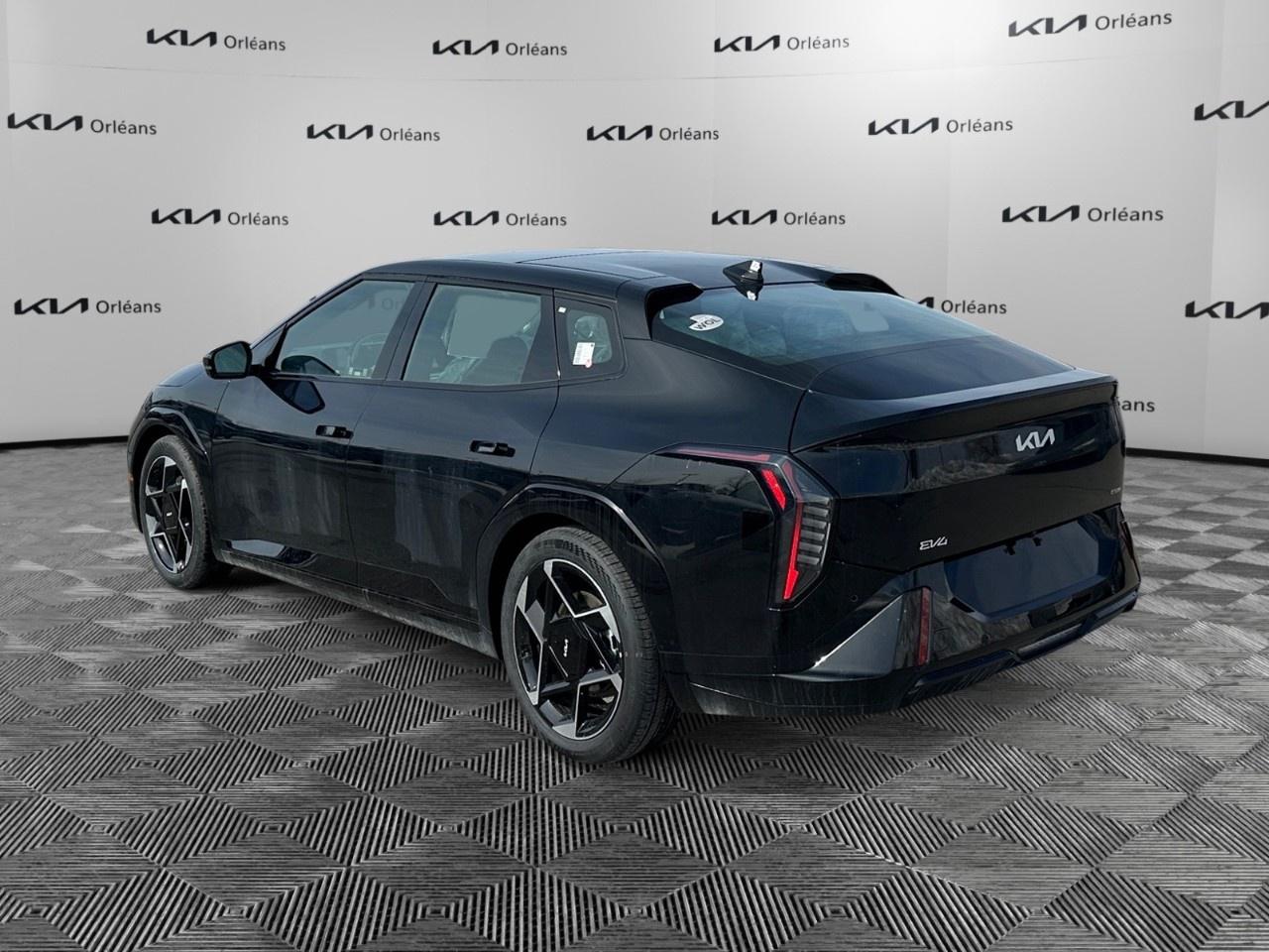 2026 Kia EV4 GT-Line FWD Photo