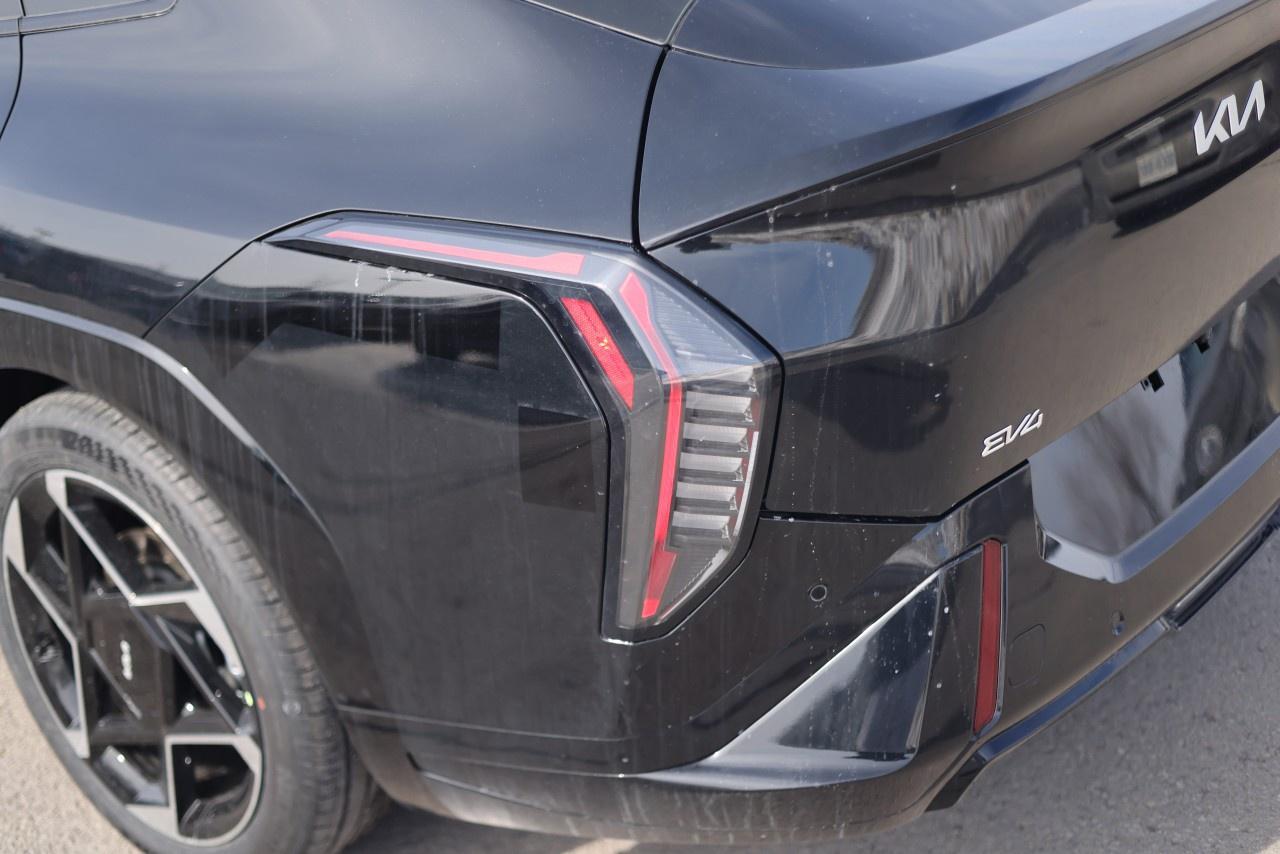 2026 Kia EV4 GT-Line FWD Photo