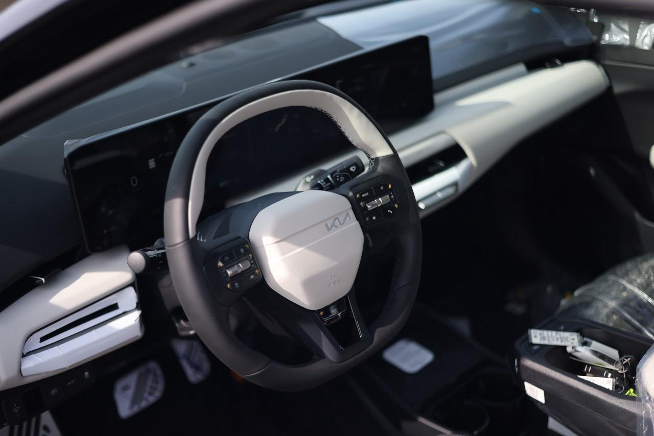 2026 Kia EV4 GT-Line FWD Photo