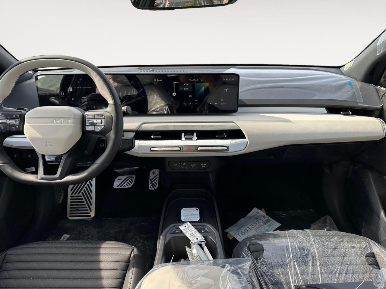 2026 Kia EV4 GT-Line FWD Photo