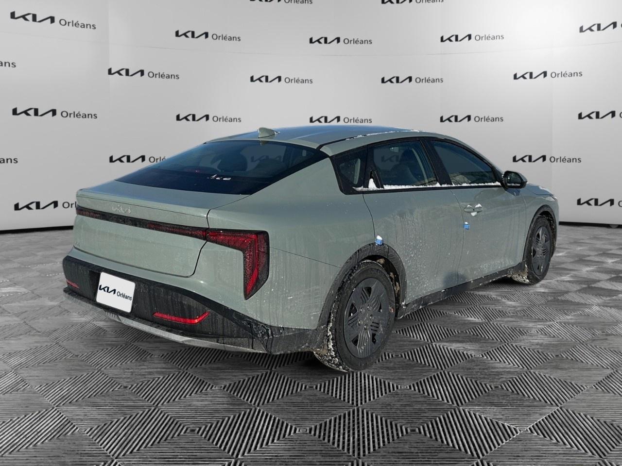 2025 Kia K4 Lx Fwd Photo