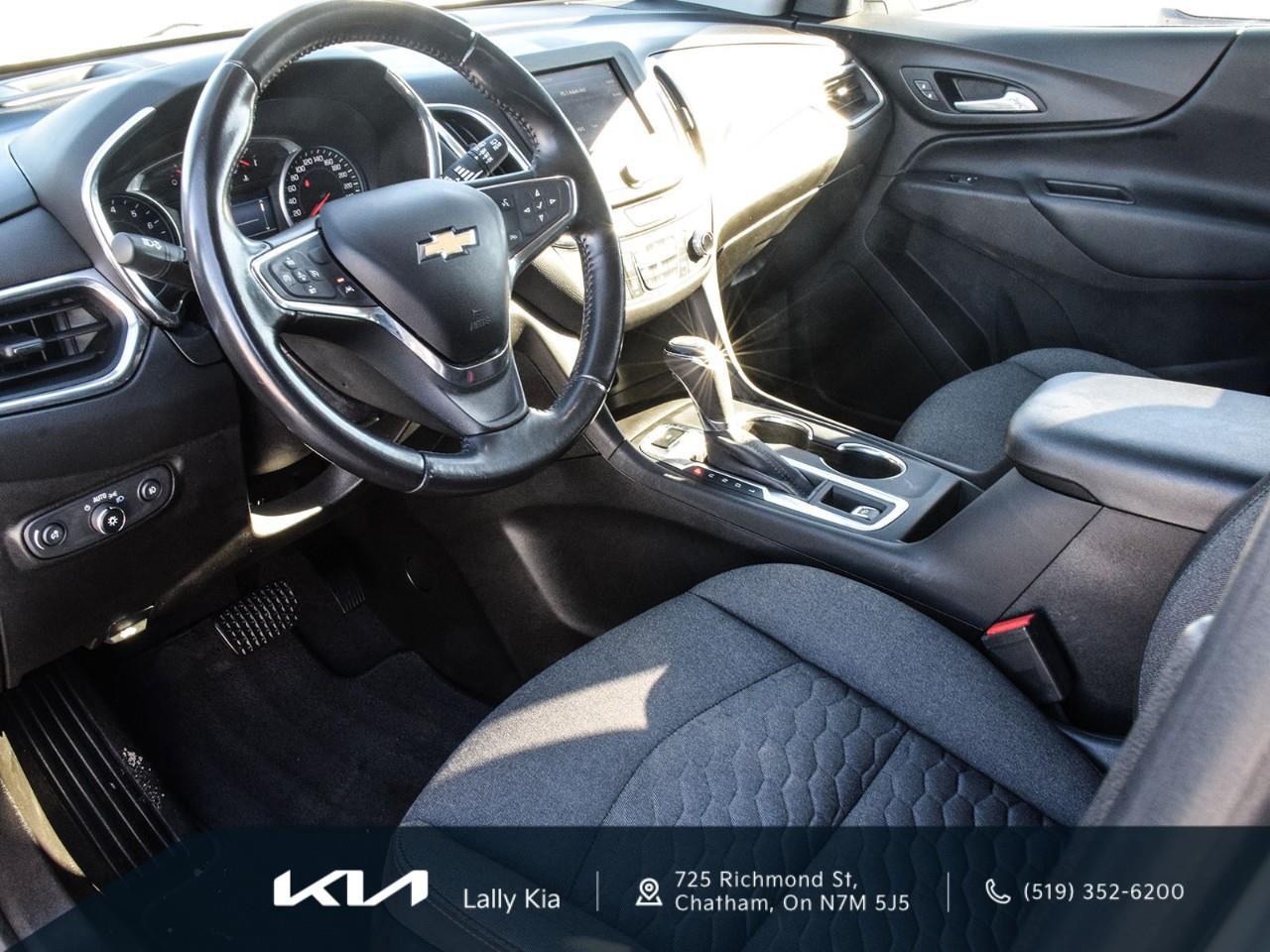 2021 Chevrolet Equinox LT New Arrival | Local Trade | Clean CarFax | Low KMs Photo