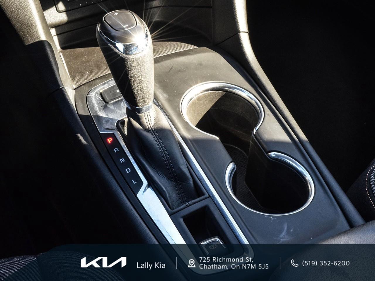 2021 Chevrolet Equinox LT New Arrival | Local Trade | Clean CarFax | Low KMs Photo