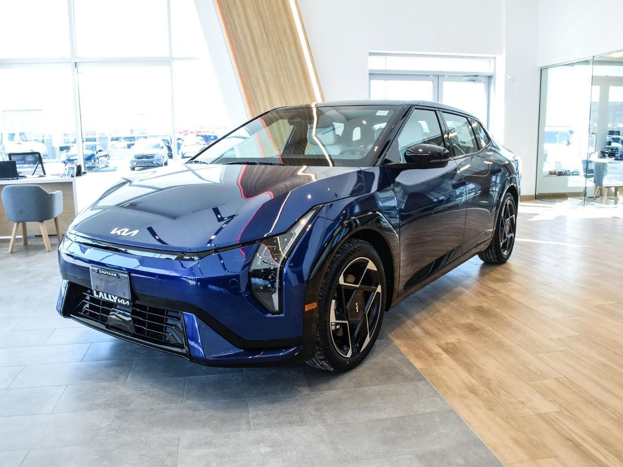 2026 Kia EV4 GT-LINE Photo