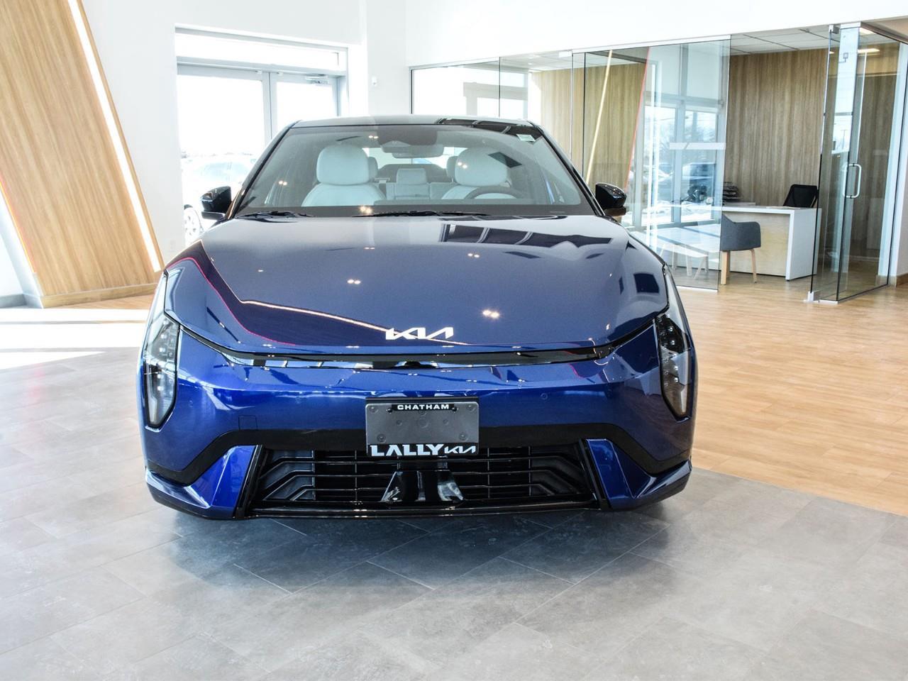 2026 Kia EV4 GT-LINE Photo