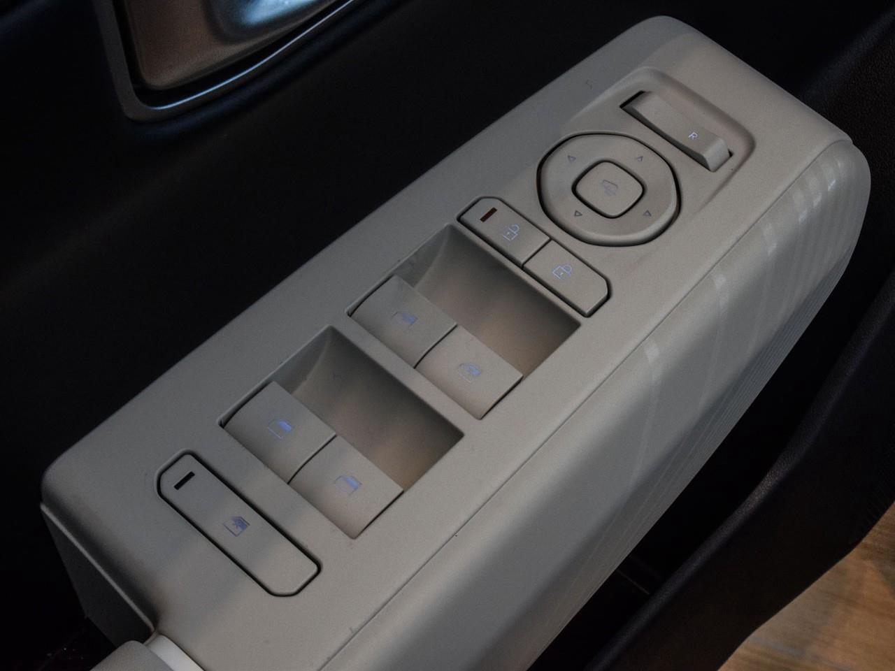 2026 Kia EV4 GT-LINE Photo