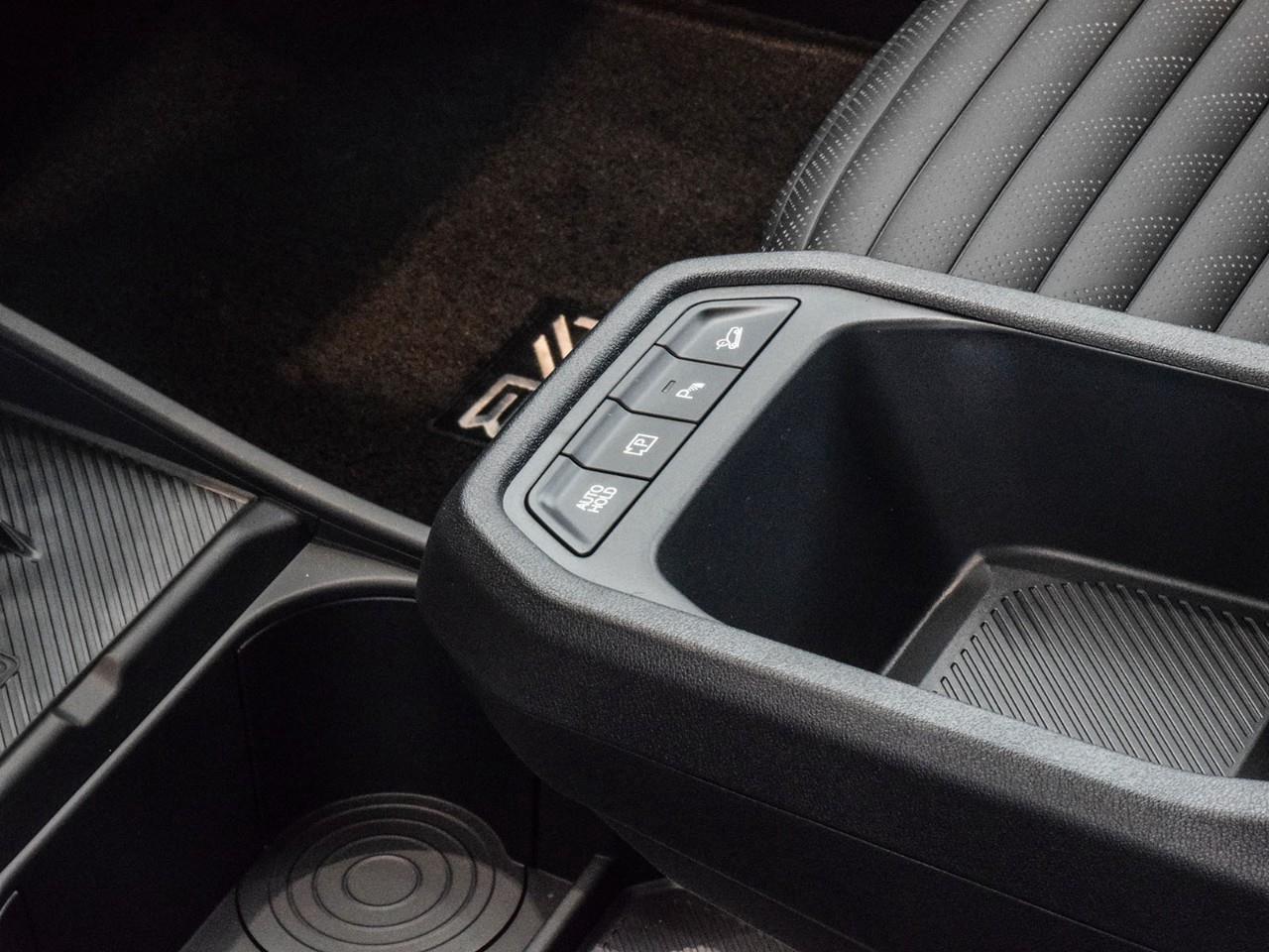 2026 Kia EV4 GT-LINE Photo