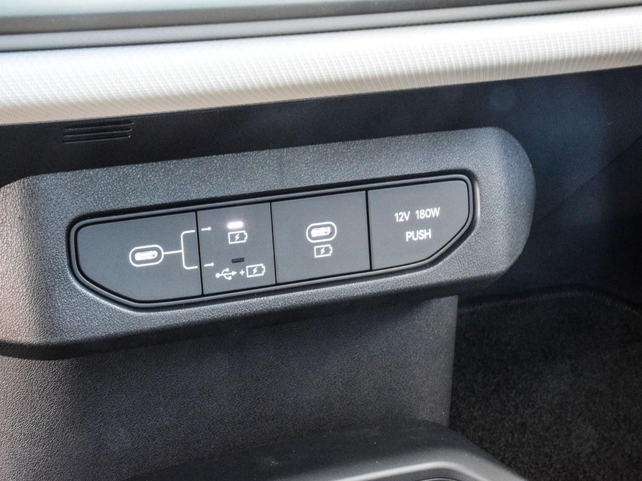 2026 Kia EV4 GT-LINE Photo