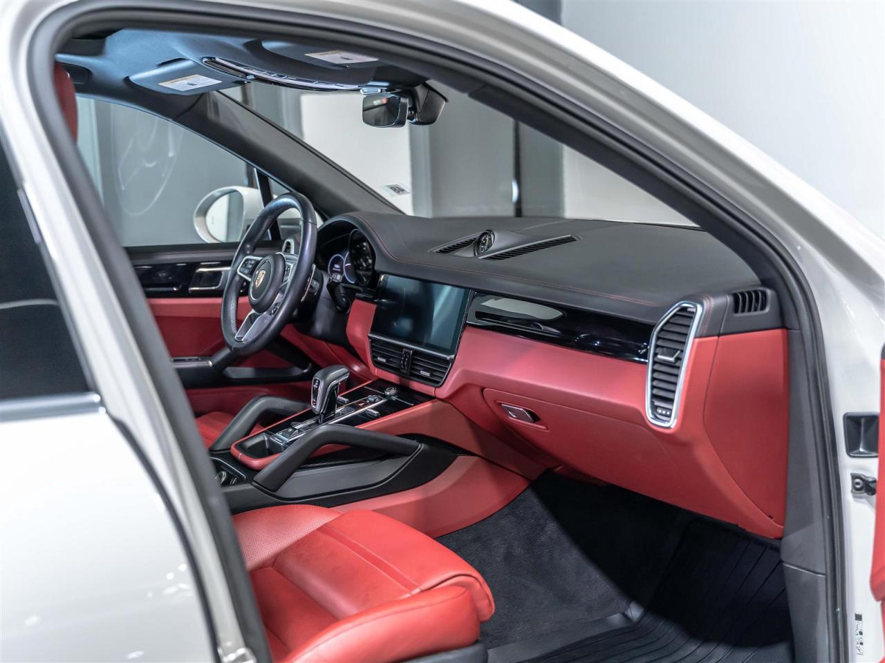 2020 Porsche Cayenne E-HYBRID|PREMIUM PLUS|SPORT CHRONO PKG|BOSE|360CAM Photo