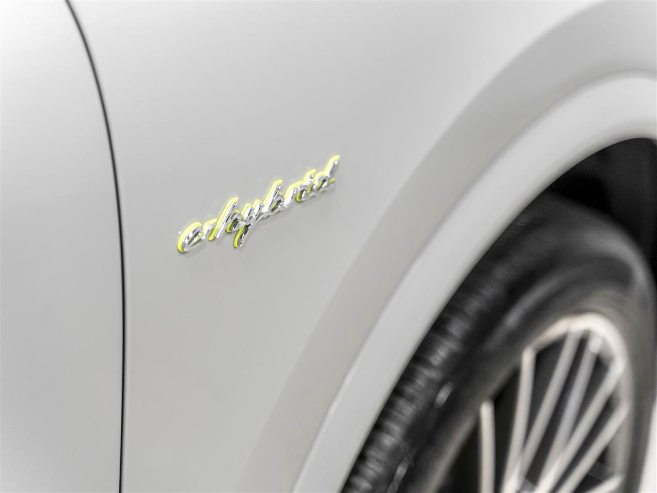 2020 Porsche Cayenne E-HYBRID|PREMIUM PLUS|SPORT CHRONO PKG|BOSE|360CAM Photo