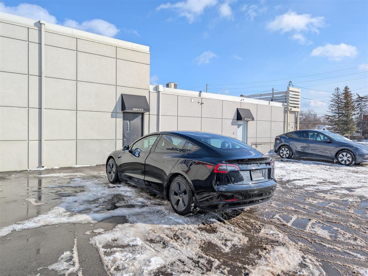 2021 Tesla Model 3 STANDARD RANGE PLUS Photo2