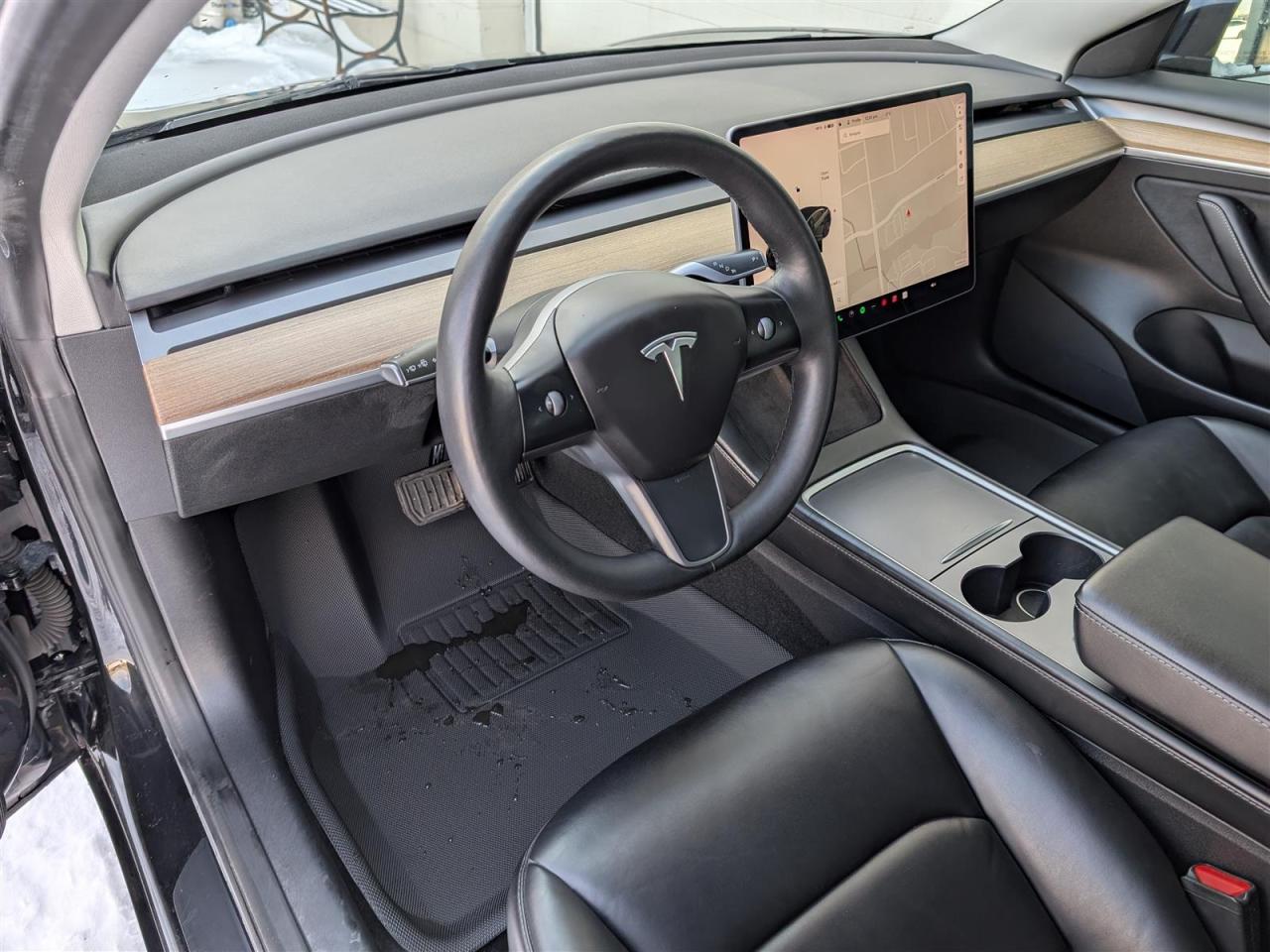 2021 Tesla Model 3 STANDARD RANGE PLUS Photo
