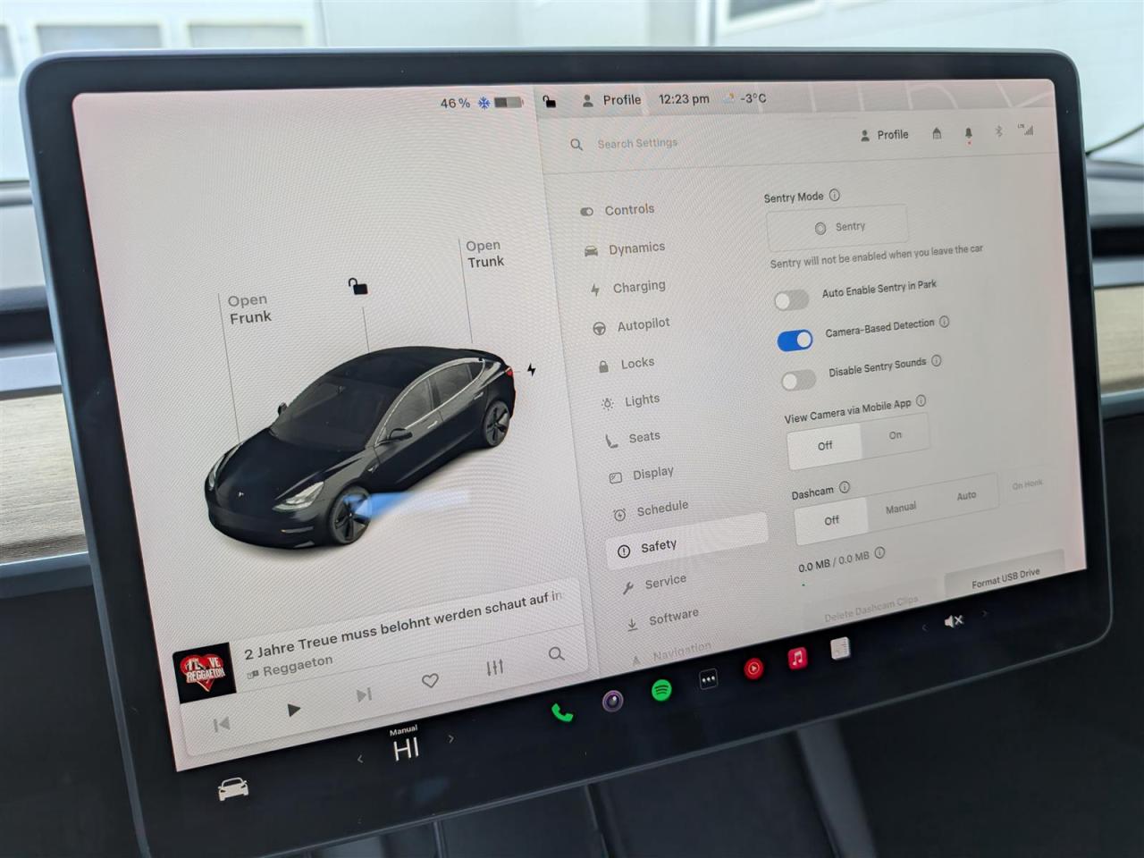 2021 Tesla Model 3 STANDARD RANGE PLUS Photo